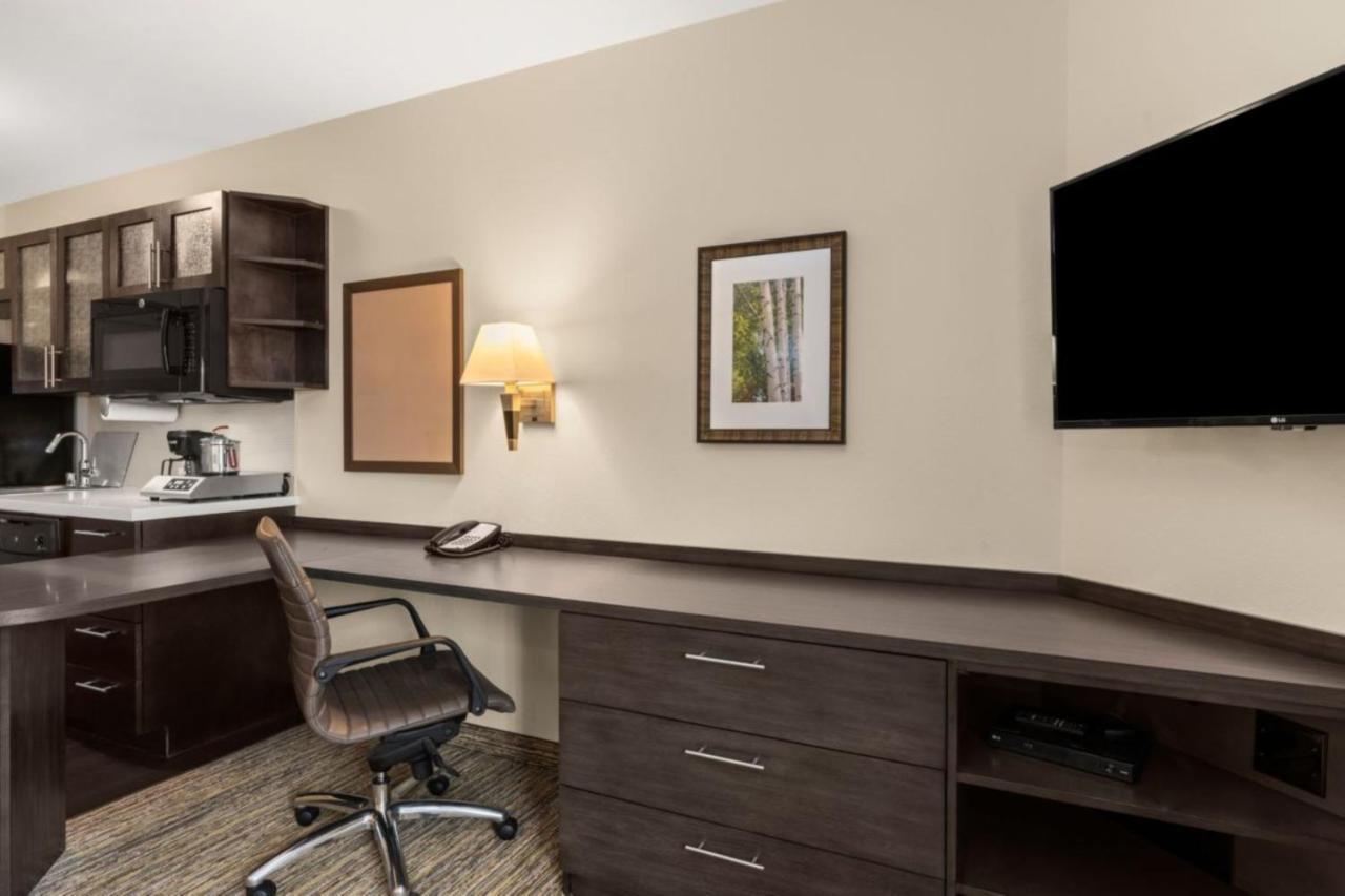 Candlewood Suites Pueblo By Ihg Luaran gambar